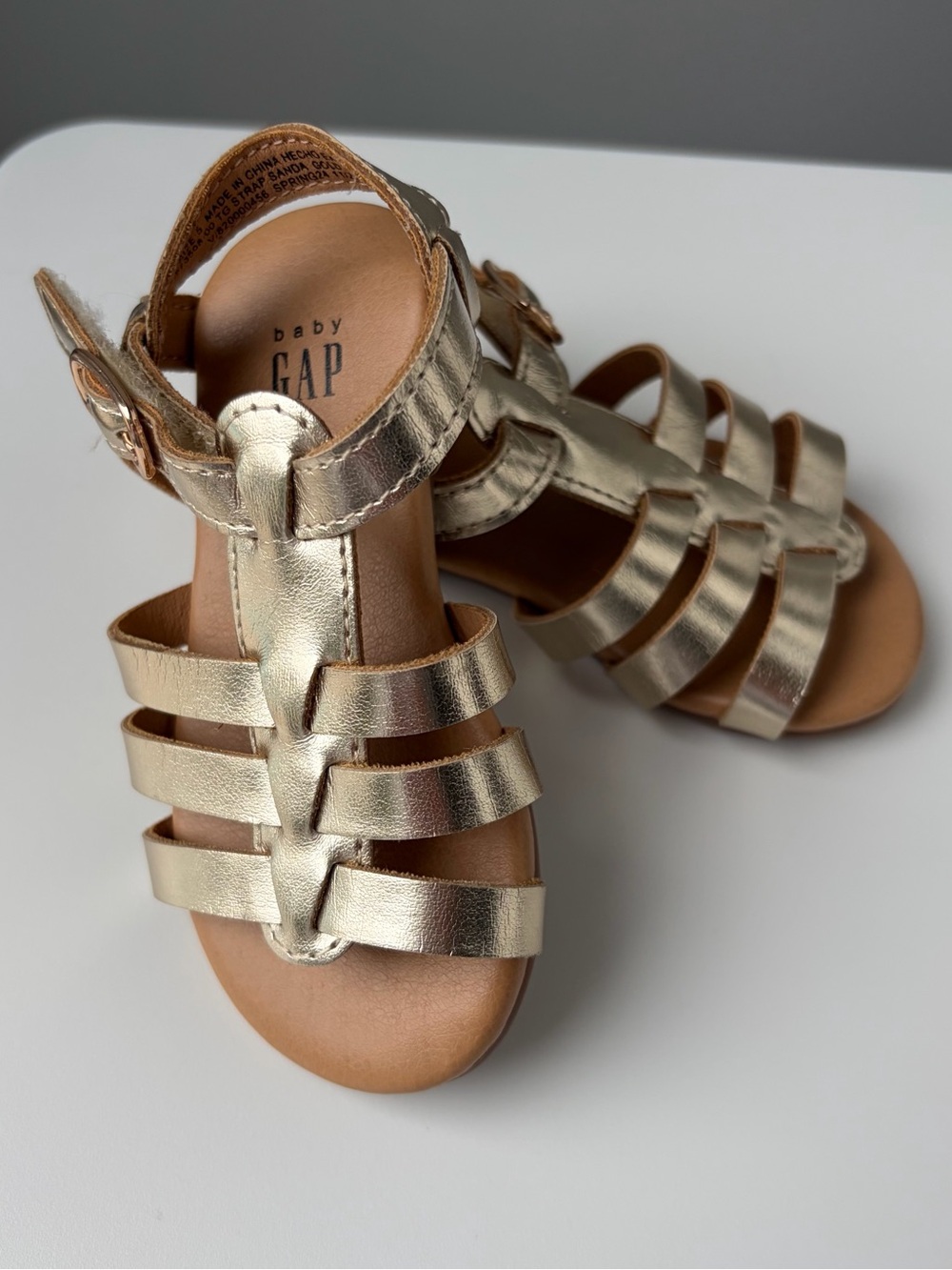 GAP Baby Metallic Gold Strappy Gladiator Sandals US 5